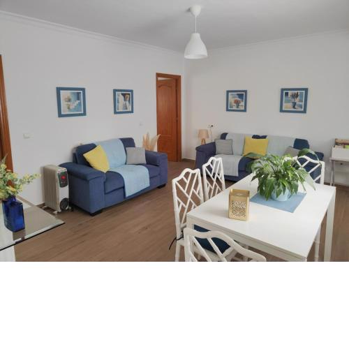 Céntrico apartamento con terraza, parking y WIFI