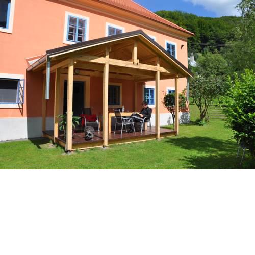 cerveny dom