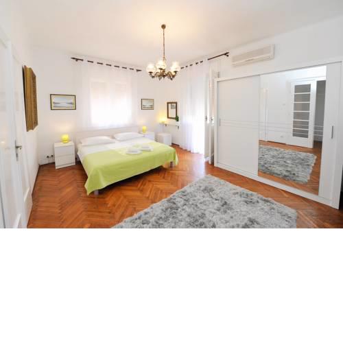 Cesar rooms