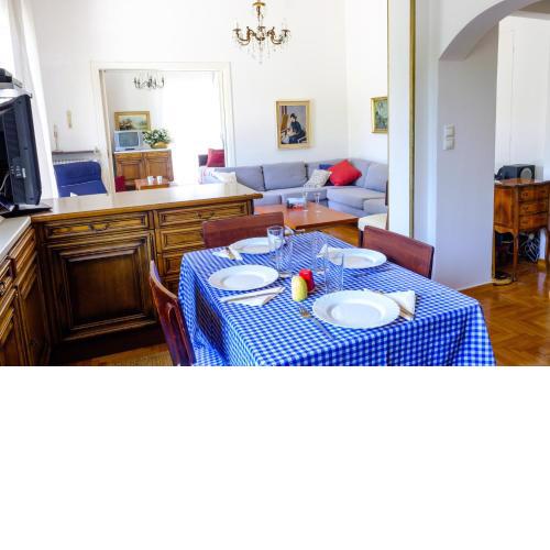 Chalandri Home Away