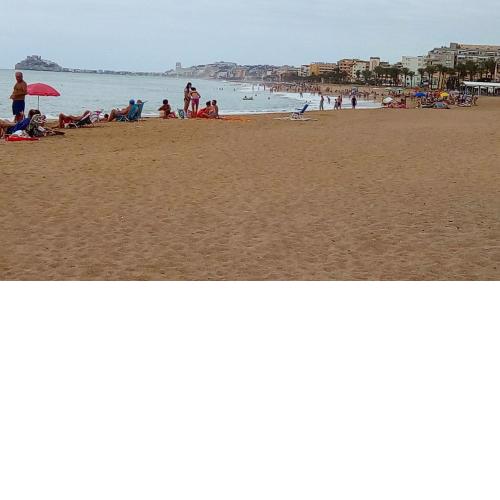 Chalet a 100 m playa,wifi y piscina privada