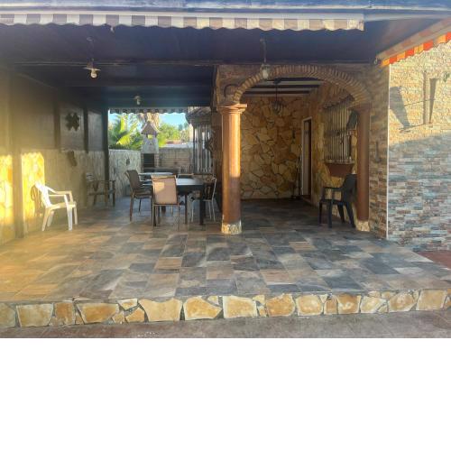 Chalet , a 6km de la playa