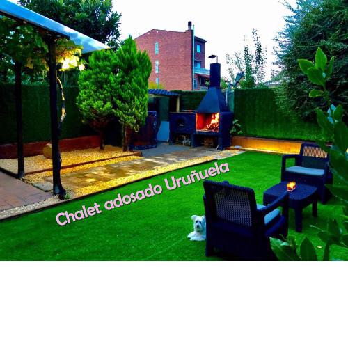 CHALET ADOSADO CON GARAGE Y TERRENO