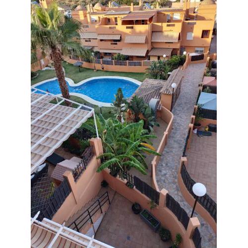 Chalet Adosado en Rincón