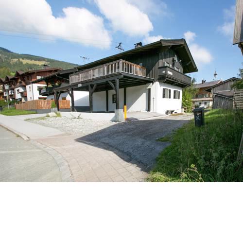Chalet Adriana