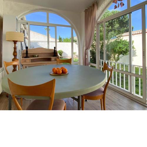 CHALET CON PISCINA CAMPOAMOR cerca de la playa