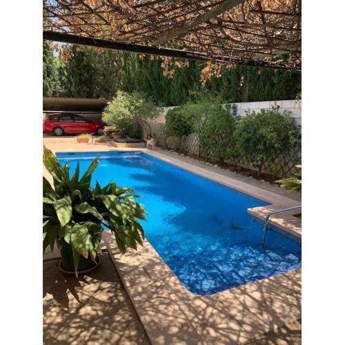 Chalet con piscina privada