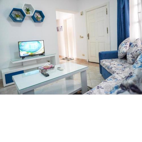 Chalet delta compound