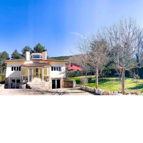 Chalet en la sierra La Rana Real