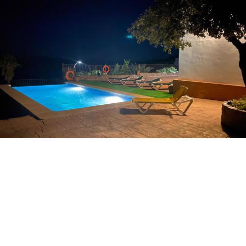 Chalet en Villaharta con piscina