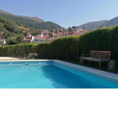 Chalet individual con piscina en pleno Valle del Tiétar (Gredos)