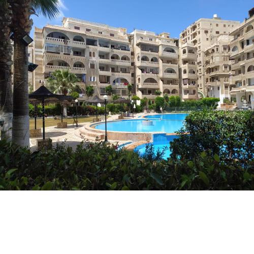 Chalet With Swimming Pool At Wahet Al Nakhil resort