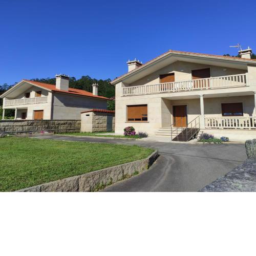 Chalets Tito Gómez Meis