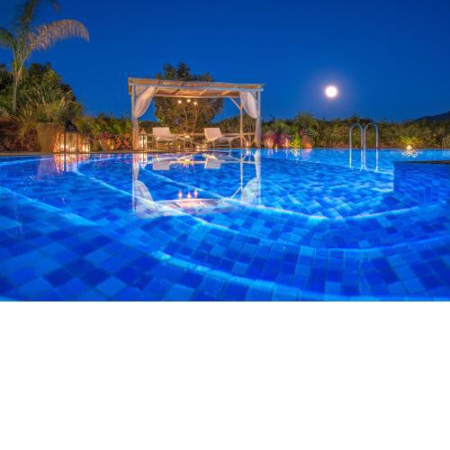 Chania Secluded Retreat - Kallithea Luxury Villa