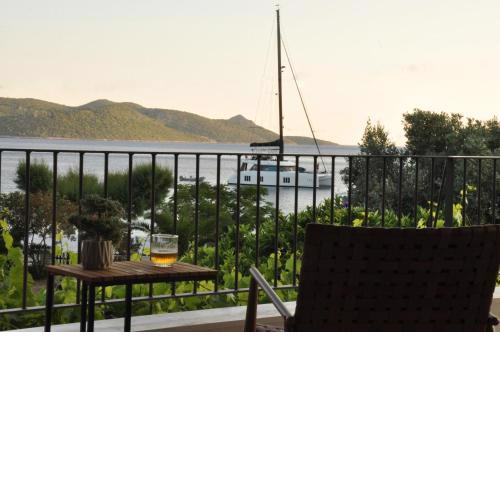 Chariclea Villa