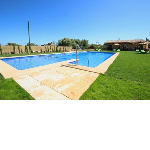 Charmantes Appartement in Campos mit Terrasse, Grill und Garten