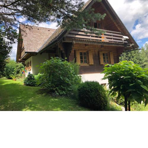 Charmantes Bauernhaus in erhöhter Aussichtslage