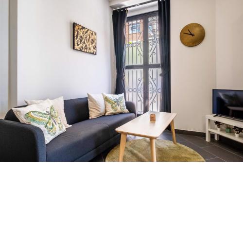 Charming and Comfortable Apartment with Inviting Atmosphere