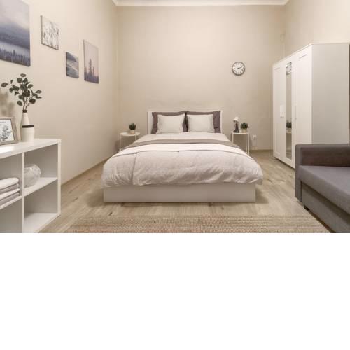 Charming apartment close to city centre