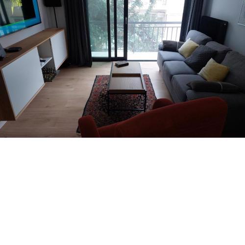 Charming Apartment in Chalandri