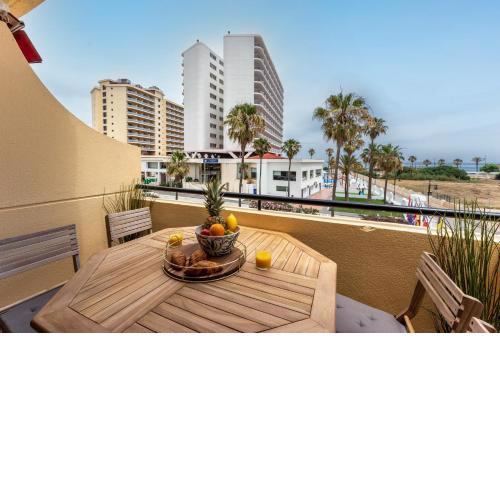Charming apartment near beach, sea view terrace
