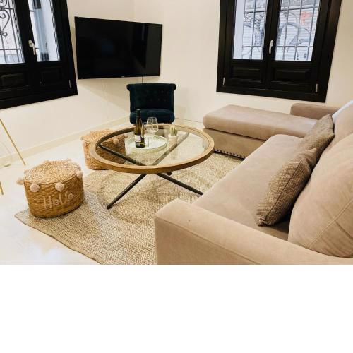 Charming centric 1-bed near Colón by SharingCo