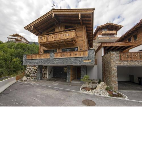 Charming chalet with 4 bathrooms, near a baby lift