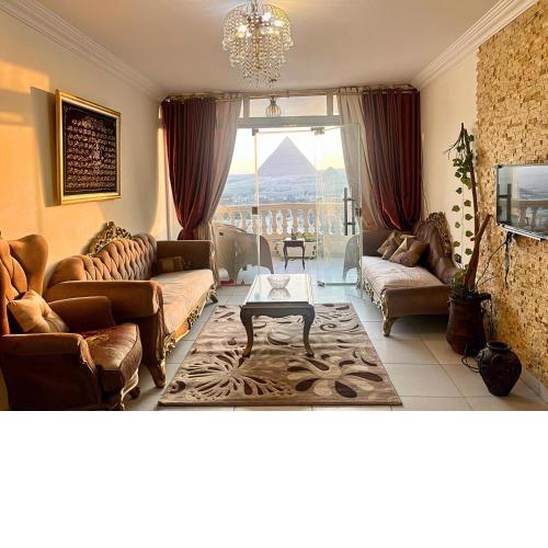 Charming Suite by The Grand Pyramids