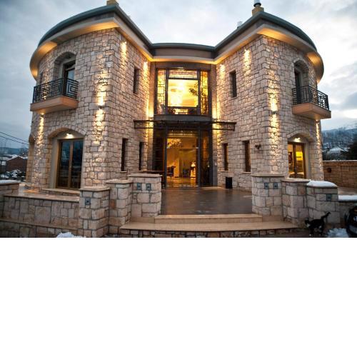 Chateau Rond Suites Boutique Hotel