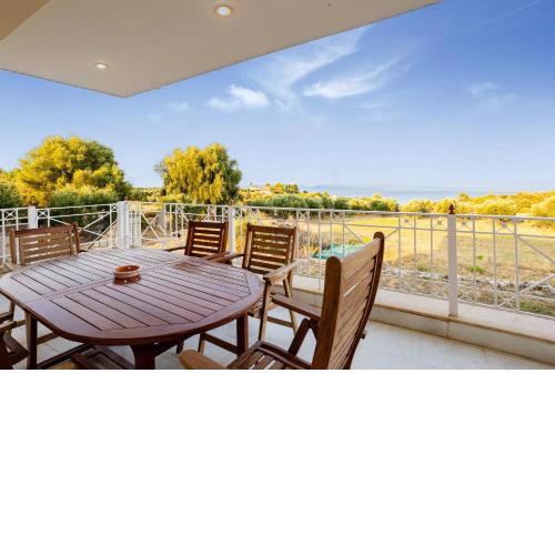 Chelonaria Garden Getaway - Coastal Sea Serenity