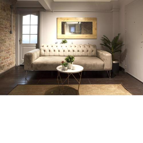 Chic and Central Flat in the Heart of Beyoglu