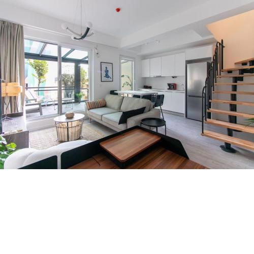 Chic & Elegant 2BR 1.5BA Residence w Priv Terrace #6