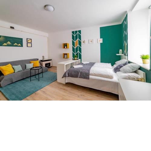 Chic Home Castle District