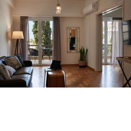 Chic One Bd Apartment with Hilton View