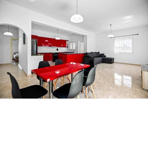 Chrisy's Apartment