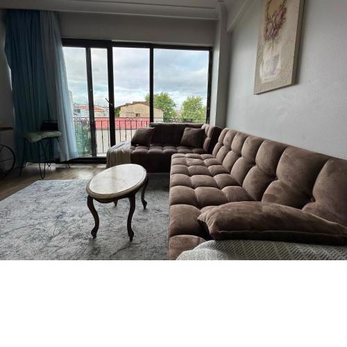 Cihangir City View Apartment