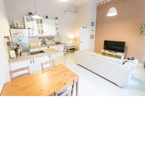 Cinnamon Apartment in the city center