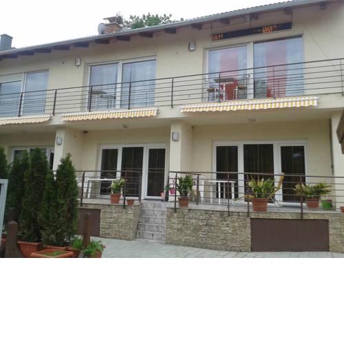 City Apartman ház