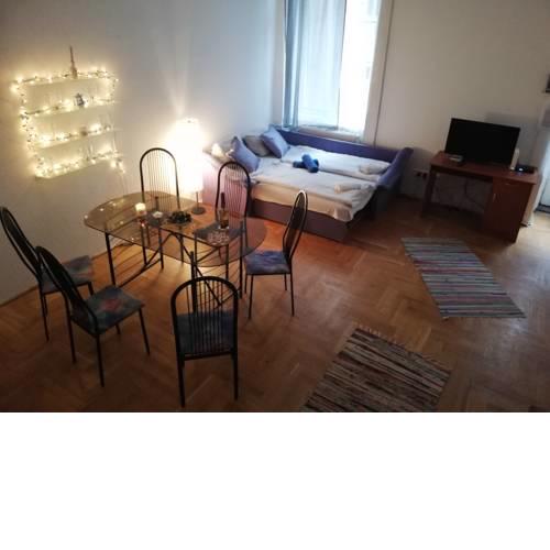 City Apartman