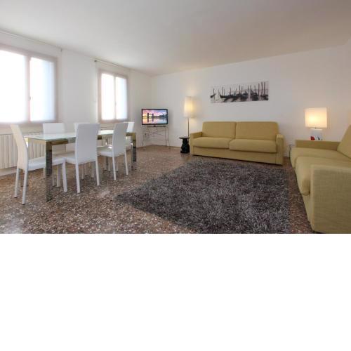 City Apartments Rialto