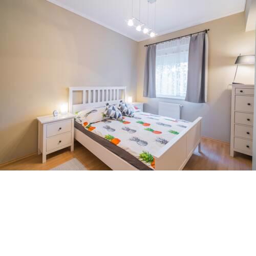 City Centre Apartment with Big Balcony