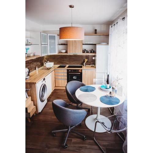 City Glam Apartman