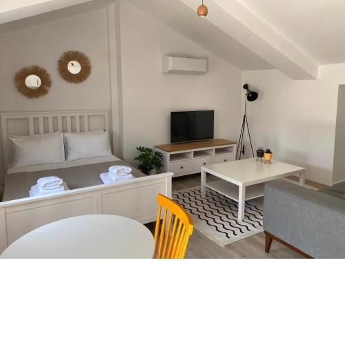 City Suites