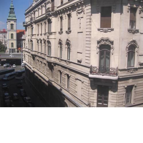 Classical Apartment in Downtown
