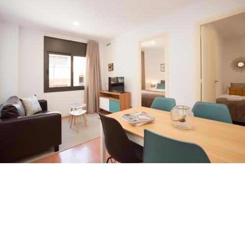 Click&Flat Europa Fira Apartments