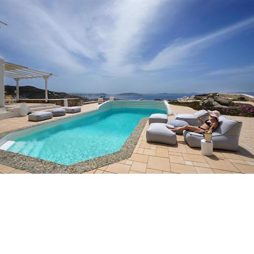 Cliff Top 270