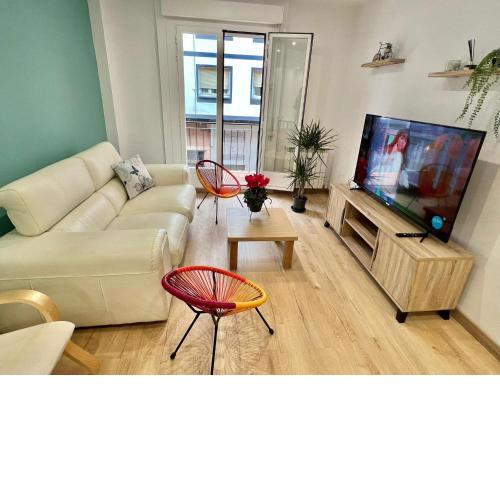 CLOSE TO GRAN VIA. Centro, familiar con Wifi.