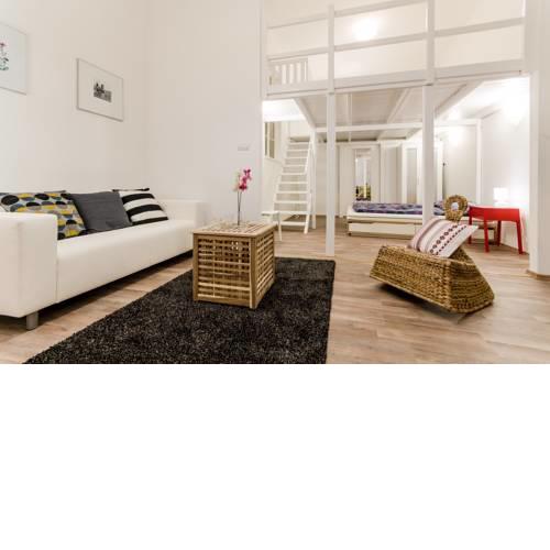 Clove Apartment