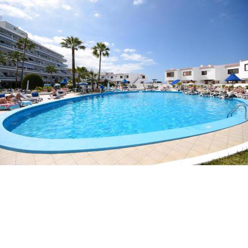 Club Atlantis 120 - Studio with sea and pool view