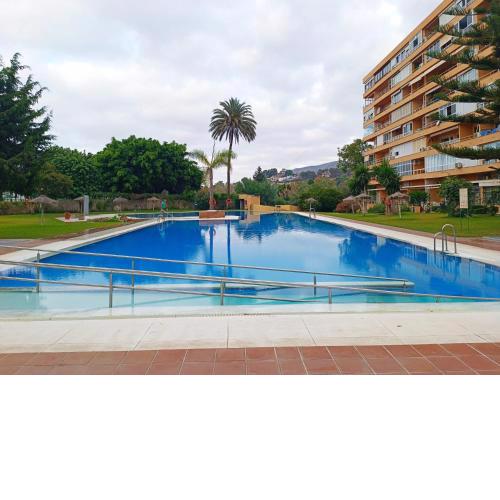COL3 - Wifi, Smart TV, Piscina, 900 metros playa, La Colina